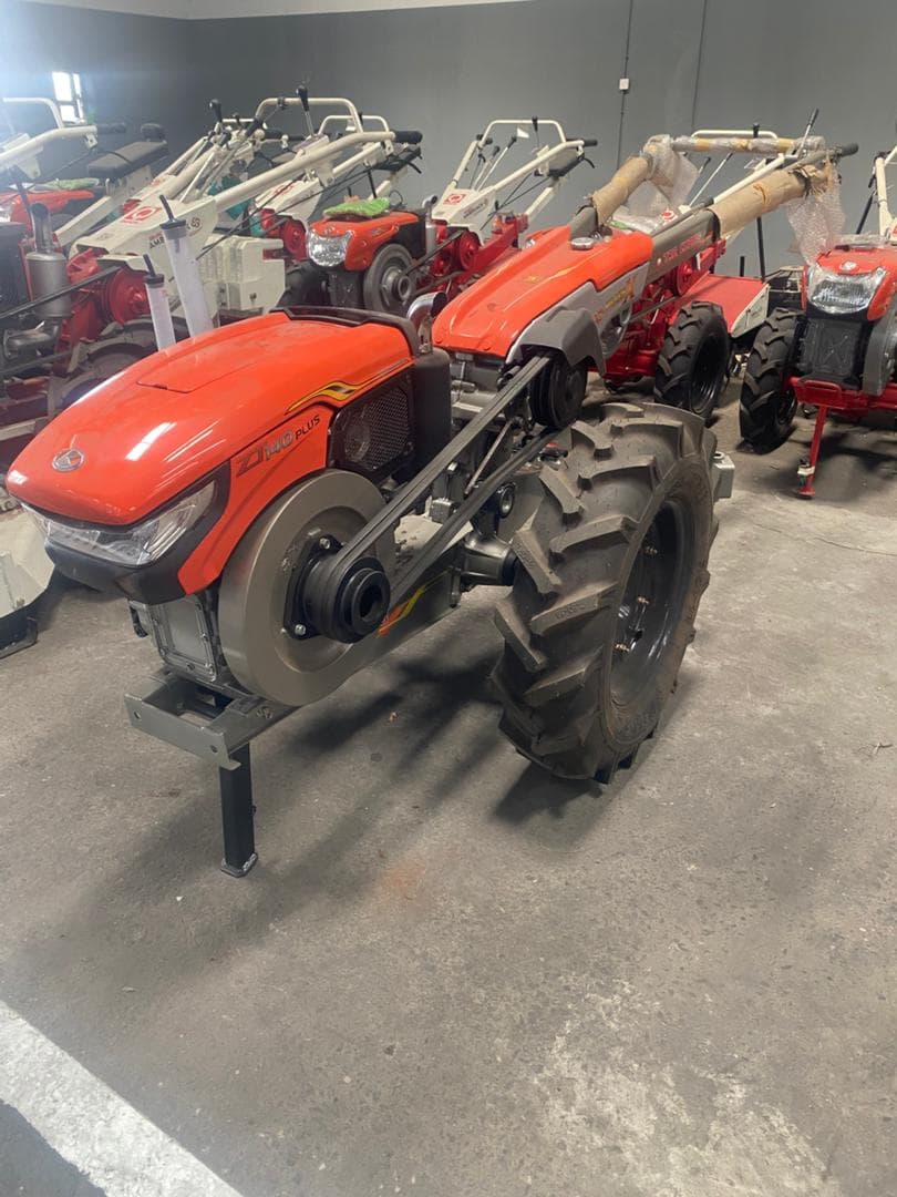 Quick Amberjack walking tractor